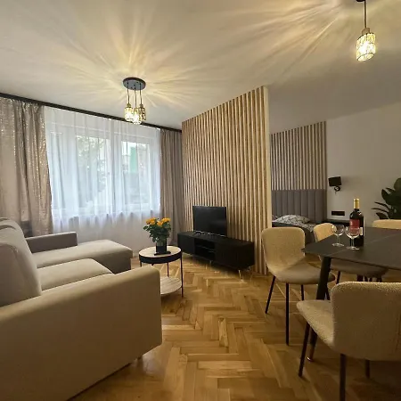 Mki - Zlota 69 Center